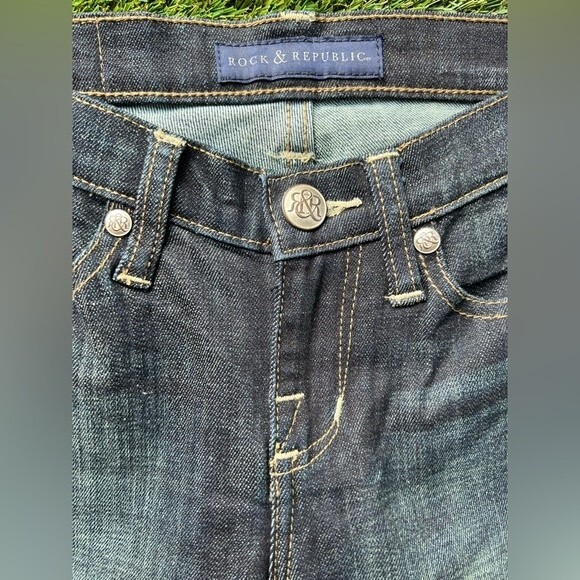 Rock & Republic Kasandra Mid Rise Bootcut Dark Wash Bling Pockets size 2 - Picture 6 of 11